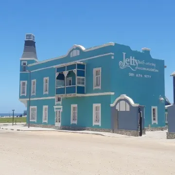 Jetty Self-Catering Hotels near Sunset Viewpoint