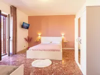 Melissa Home Hotels in Paola