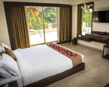 Adamo the Resort Hotels in Matheran