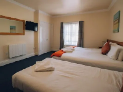 Rooms At 95 Long Street Hotels in Atherstone