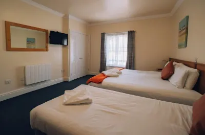 Rooms At 95 Long Street Hotels in 