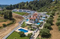 Villa d'Oro - Luxury Villas & Suites Hotels in Pallini
