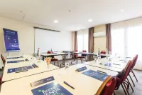 Campanile Lyon Est - AÉROPORT Saint EXUPÉRY Hotels in Коломб'є-Соньє