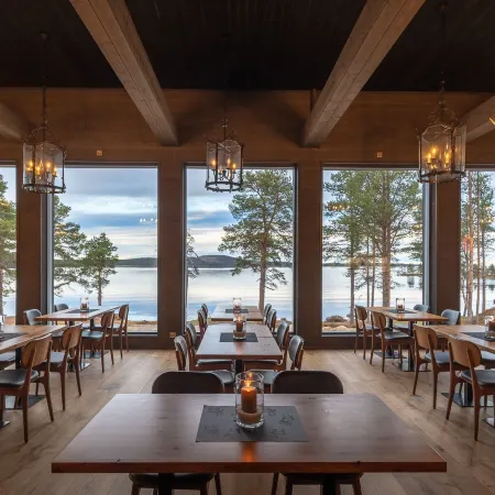Wilderness Hotel Inari & Igloos