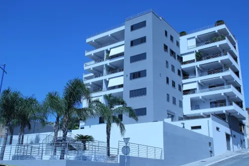 雷吉奧諾公寓飯店