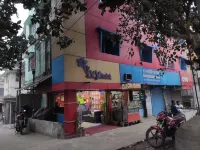 Deteex Hotel Ivy Hotel di Hooghly