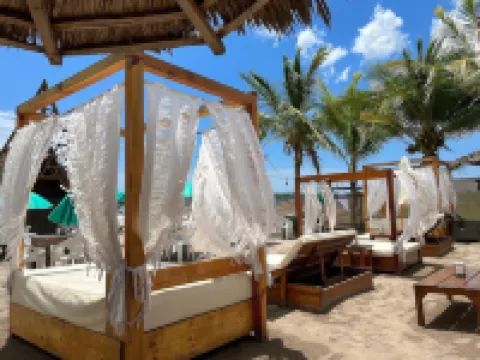 Baos Hotel & Restaurant