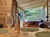 Tranquil Cabin Near Serene Beaches and Forests - Stunning Secluded Retreat Hotels in Cape Meares
