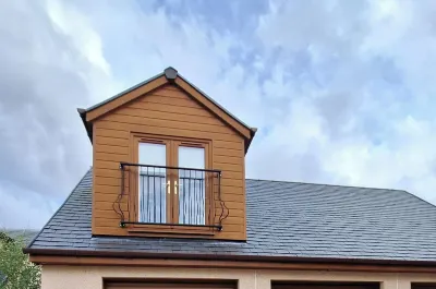 Lanarkshire Apartment- Views- Sleeps 4- Balcony Hotels in 