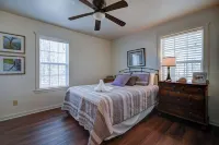 The Lodge at Twin Creek, Rate Reduced Hotels in Center Township