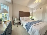 Stunning Newer Waterfront 3Bd/2ba Home, Heated Pool, Gulf Beaches, Pet Friendly!