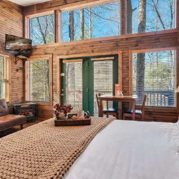 Rivers Edge Treehouses