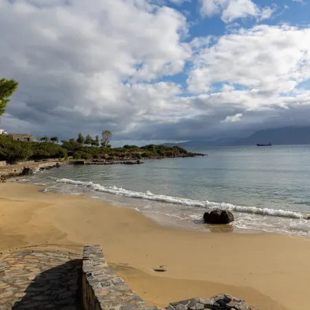 Beach Walk Luxury Suites