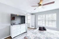 Newly Upgraded 4BR 2.5BA family- friendly home