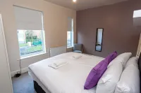 Pillo Rooms - Cosy 2 Bed House in Eccles