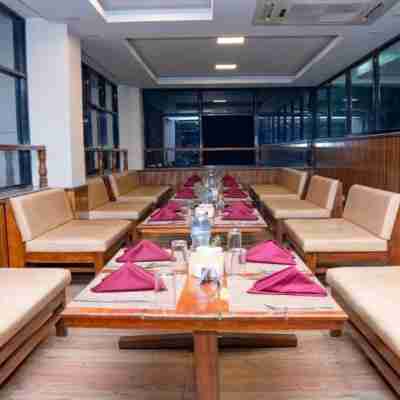 MeroStay 137 Hotel Eye Dining/Meeting Rooms
