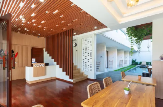 Cove Ransha Stay Отели рядом с достопримечательностью «Parama Group»