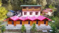 Nature Treat Resort Hotels in Kandaghat