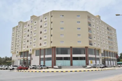 RED-35  Royal Inn Hotel a 