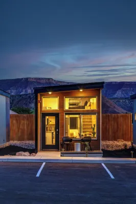 The Riv at Zion - Homestays