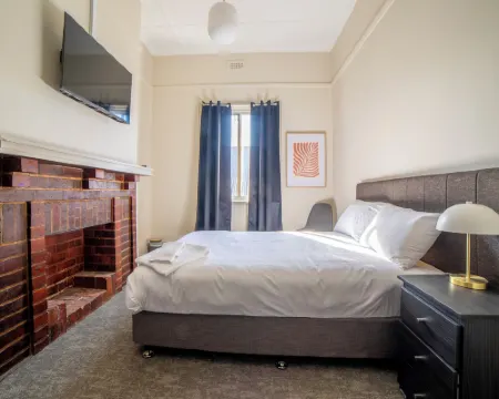 Terminus Hotel Yarrawonga Hotels in Yarrawonga