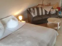 Vacation apartment directly on the dike in Wremen for 2 people Hotels in Wremen