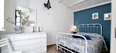 "TASTE OF PROVENCE" between Sea and Olive Trees.