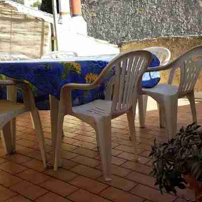 Townhouse in Center of Nyons storage for cycling &/or climbing equipment Hotel Exterior