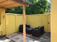 Ferienhaus für 6-8 Personen - Zentral und Sehr Geräumig mit Überdachter Terrasse