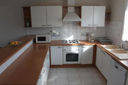 To a privileged location Holiday House has 90 M² 80m from the South Beach Hotels in Rivedoux-Plage