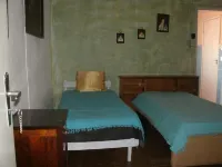 BEAUTIFUL SEMI OLYMPIC POOL- --07 qts+ 4wc - KM. 68 WHITE CASTLE