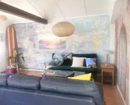 Make memories in this artists quarters.Blue mosaic place - start to explore HB. Hotel a Waimarama