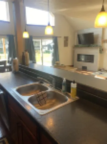 Cozy Functional Cabin with Pools, Waterparks and Lake Access