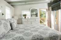 ST.JOHN, VIRGIN ISLANDS!  2 BEDROOM, 1.5 BATH, BEAUTIFUL TROPICAL GARDENS!