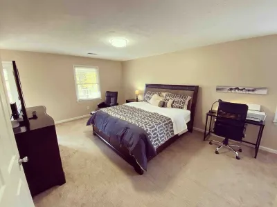 Entire residential home close to shopping, Keeneland, UK and airport. Hotels near Malibu Jack's Lexington