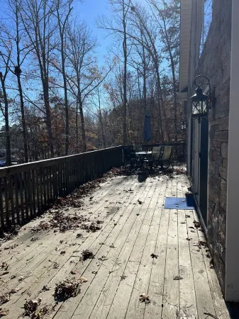 Beautiful Hyco Lake Get Away!