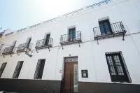 Guadalupe 15 by Magno Apartments فنادق في Metropolitan Area of Seville