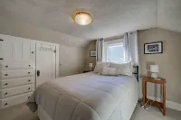 Historic Downtown Ennis Escape