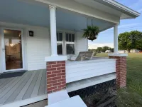 Central Access to All of the Wonders of the Shenandoah Valley! Hotels in Shenandoah