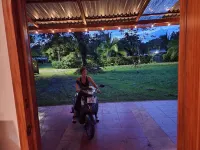 NEW CARIBBEAN HOUSE on Extra large lot! Walk to white sand beach + National Park