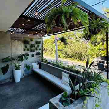 Cozy chic studio near the beach! Hotel Exterior