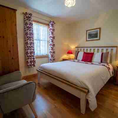 Spacious Comfortable Holiday Home in the Heart of Dingle Rooms