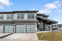 New East Deer Valley 1Min Away, Luxury 4Br Twin House,Hot Tub,  Park City 10 Min