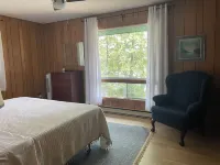 Panorama Lakefront Cottage