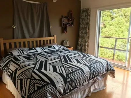 Akaroa Sunshine Views and Spa Pool !!