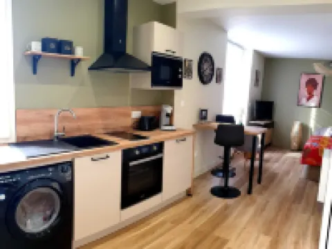 Joli Studio Neuf Proche de la Plage Hotels in Barneville-Carteret