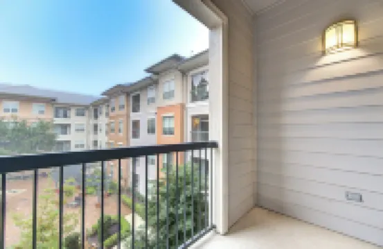 Lavish 1BR apartment with AC, fitness room, WiFi, Pet-friendly