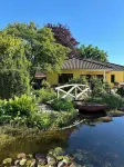 Wunderschönes Haus mit Sehr Großzügigem Garten und Beheiztem Außen Pool