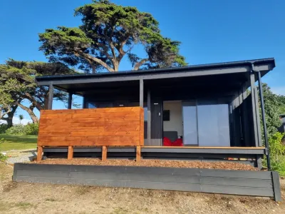 Hole in the rock studioWelcome to the hole in the rock Studio, Hotels in 