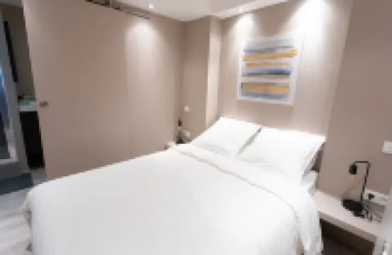 Apartment at the foot of the cathedral